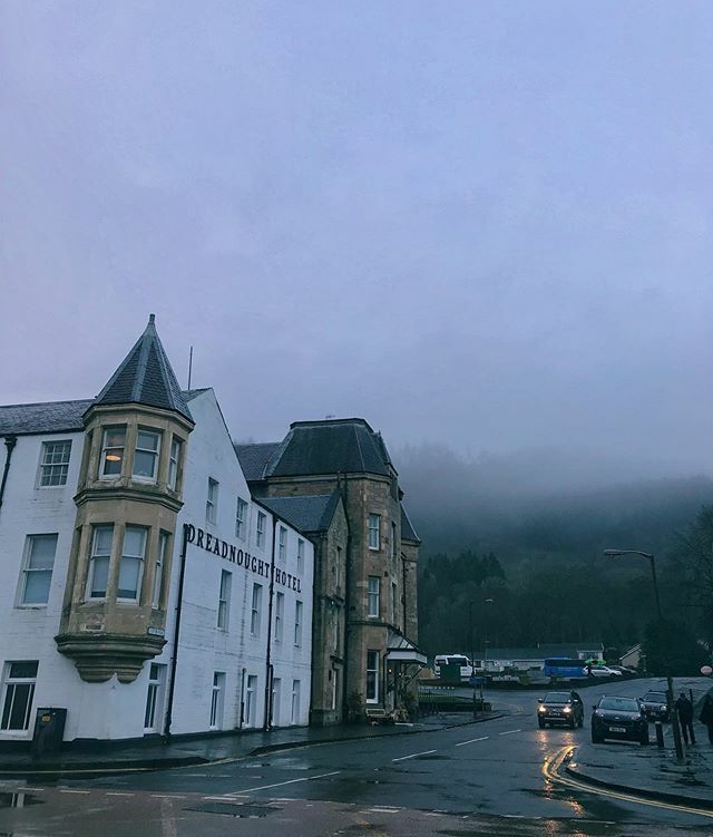 talesinpixels's tweet image. The foggy weather and the beautiful place.
.
.
.
#callendarhouse #callendar #scotland #uk #fog #misty #europe Follow me on instagram at talesinpixel to see more...