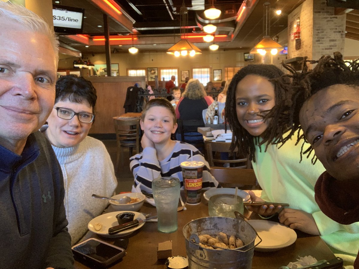 AllenJessee1's tweet image. Celebrating Chris’s birthday today! Ten years old and loving life!!