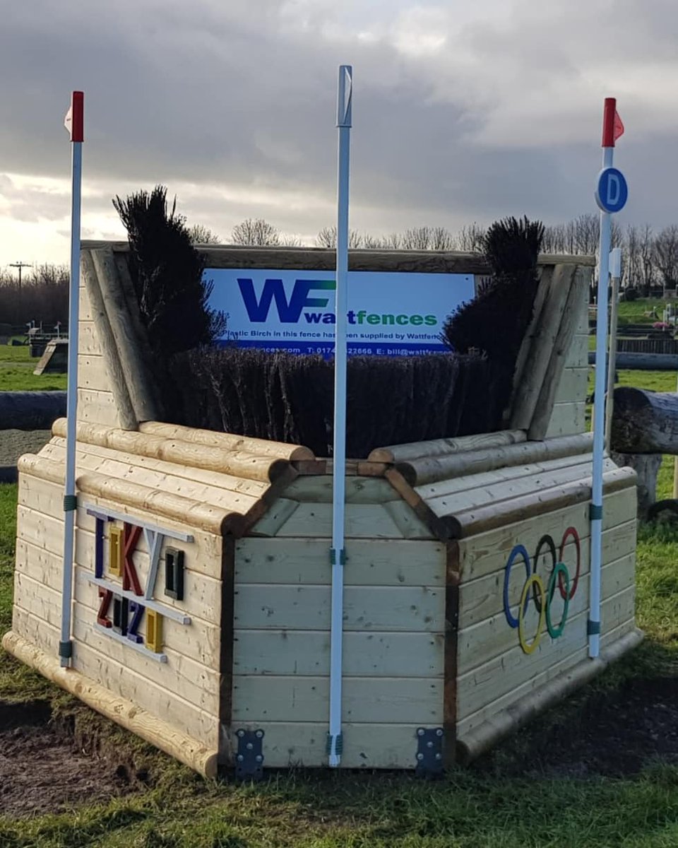 A little taster of whats coming.....🇯🇵♨️
#olympicyear #Tokyo2020 #itsatheme #crosscountryschooling  #traintogain