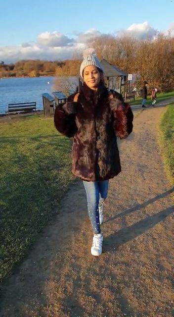 SamarooLeanna's tweet photo. Sunday stroll through the park 🏞⛲😍
#London🇬🇧🎡 https://t.co/wbYBE6HdDa
