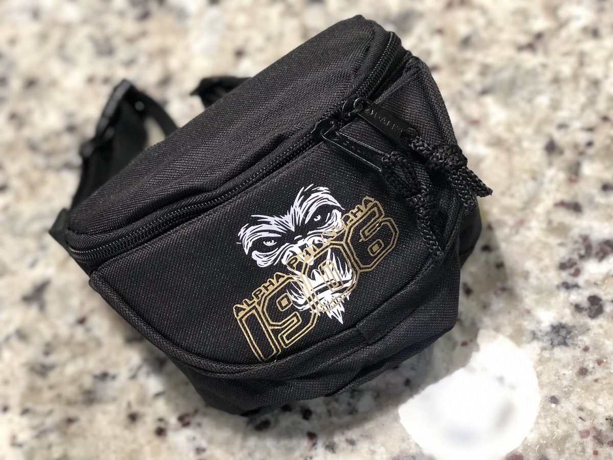 shopyoqueen's tweet photo. Life’s Better With A Fanny Pack! And What Better Fanny Pack Than A Custom One From a YoQueen!👑 Get Yours In Time For Parade Season!. #shopyoqueen #shopshopshop #spreadtheword 
https://t.co/vDDiiHamdB https://t.co/5KDlnkNLCv
