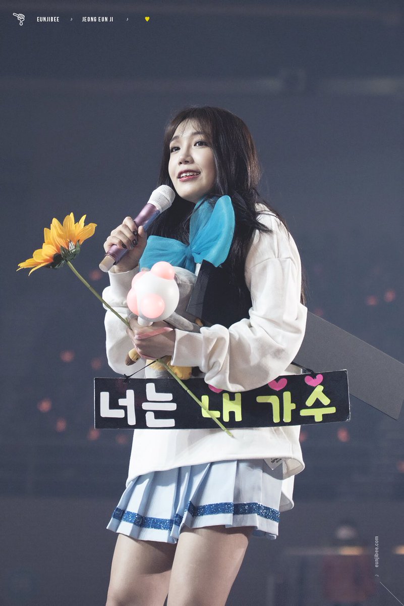 timetoeunji's tweet photo. 180113 #정은지

Apink 4th concert Pink Space https://t.co/3NSUwLt1Xm