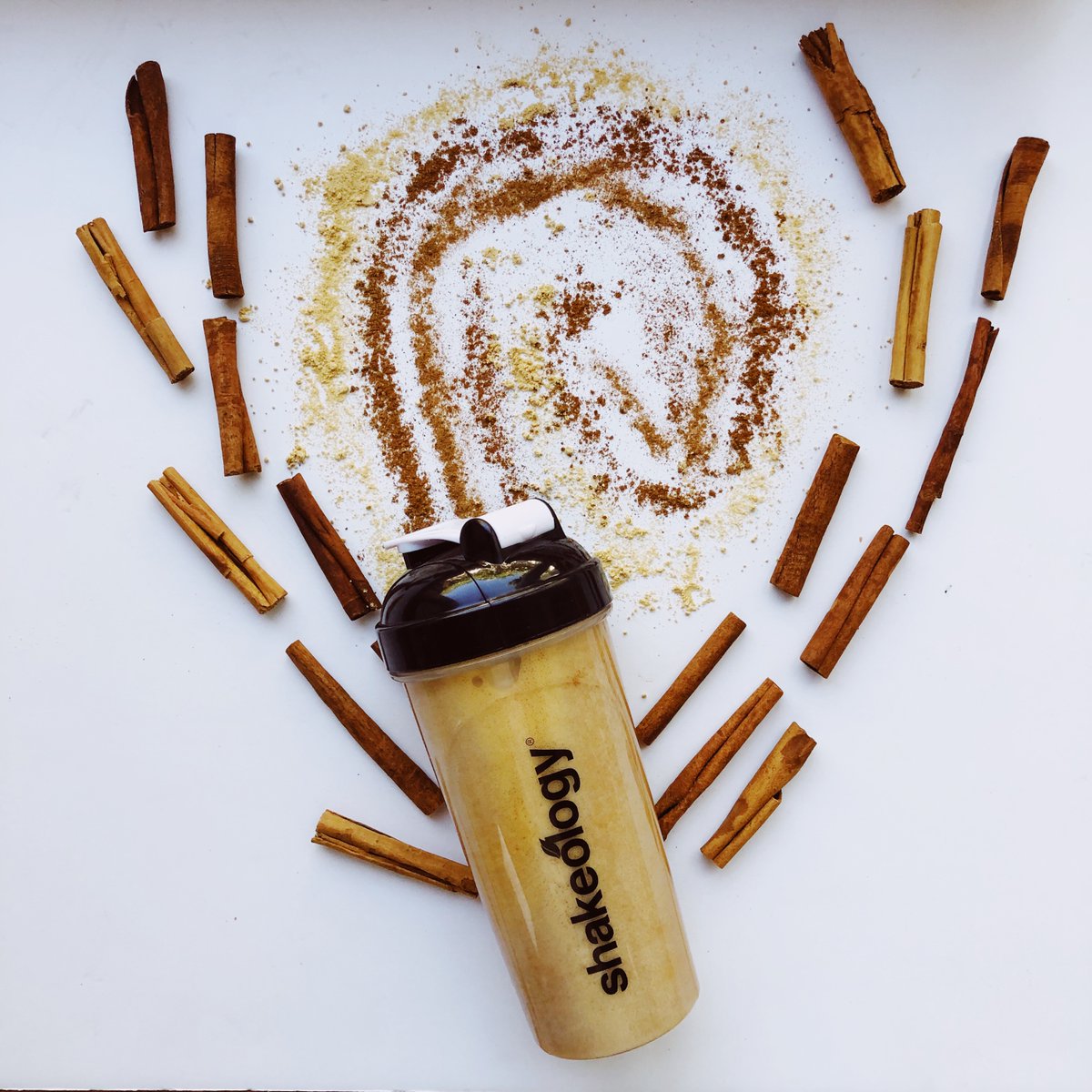 BODiBusiness411's tweet image. Shakeology helps curb cravings &amp;amp; will help you make better decisions this new year! Shakeology’s potent blend of ingredients helps your body perform at a higher level. Keep the holiday season going with our limited-edition Pumpkin Spice Shakeology! Shakeology.com