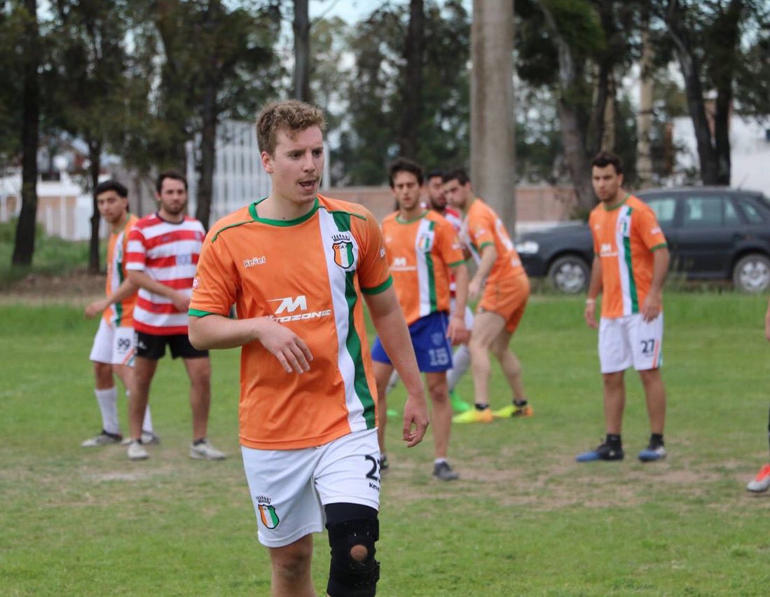 A mi no me importa
qué Liga jugués 
voy a estar presente 
junto a Fede Clair 🎵