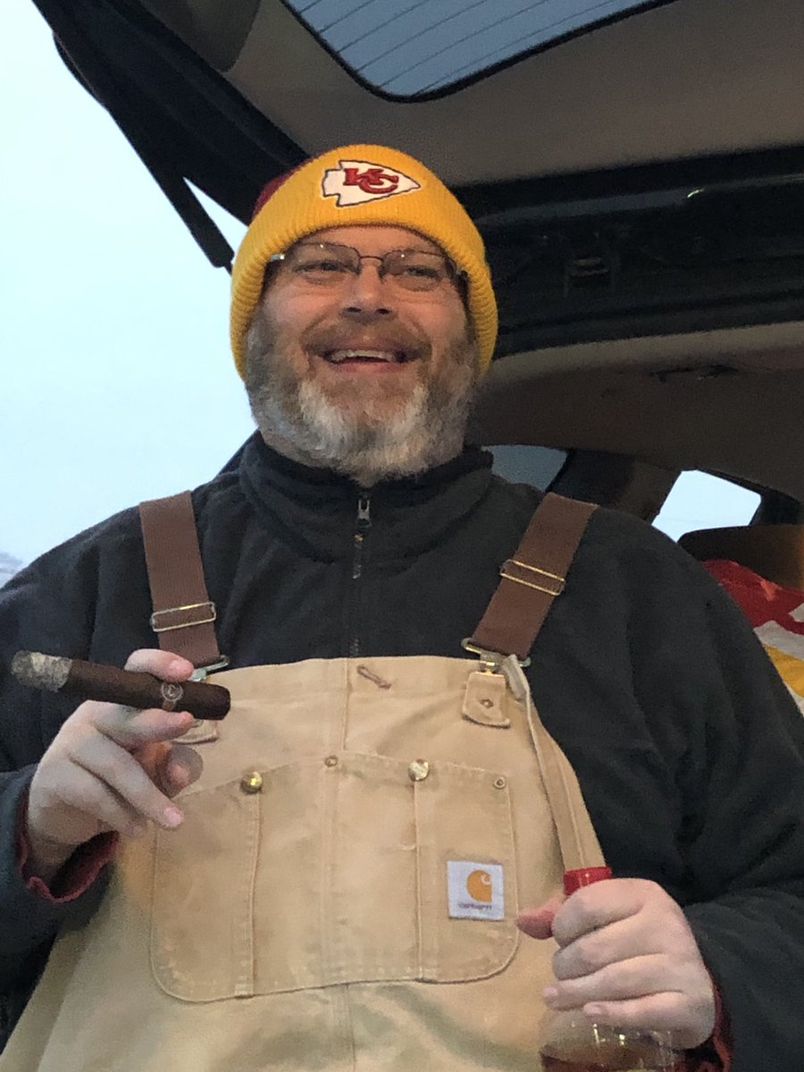 sprocket_76's tweet photo. Wish I was at Arrowhead today...Go Chiefs!!! #ChiefsKingdom https://t.co/wsPCtoTcwQ