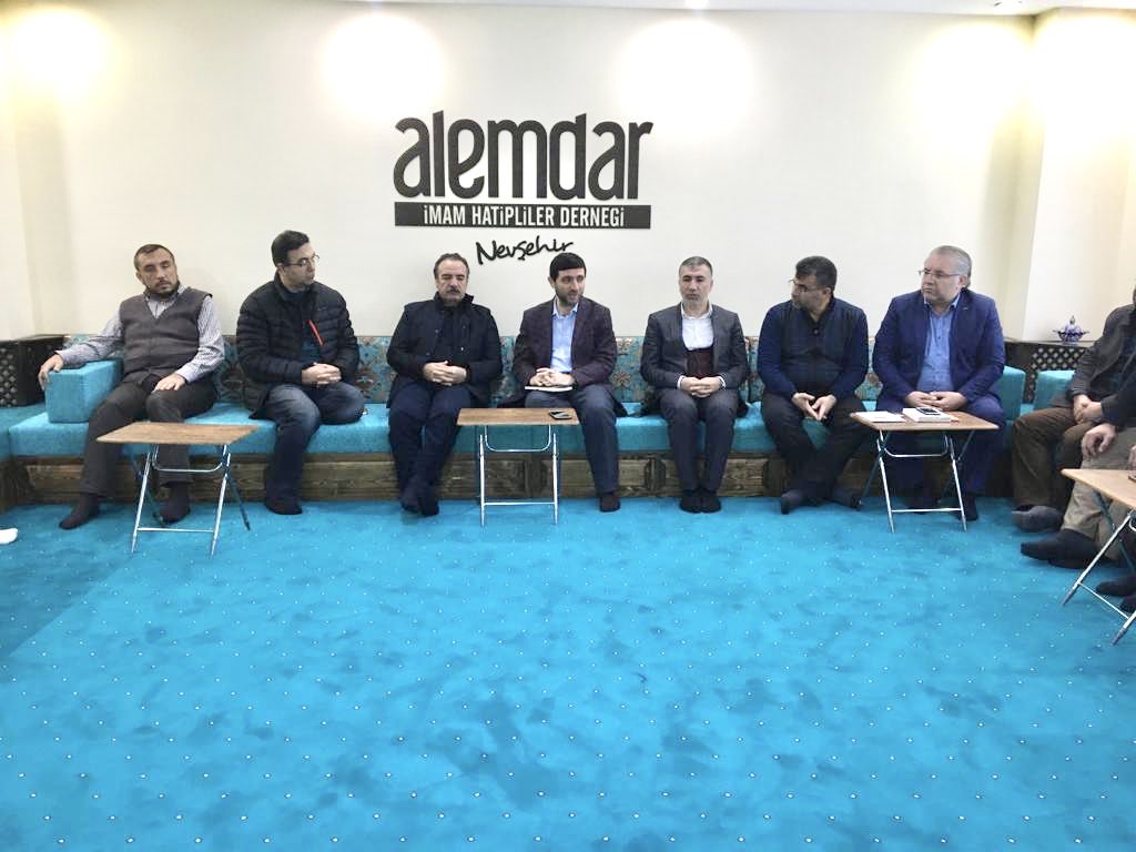 alemdardernegi's tweet photo. Bugün yapılan kahvaltımıza ve toplantımıza katılarak bizleri onurlandıran Hacı Bektaş Veli Üniversitesi Rektörü Prof. Dr. @mazharbagli Bey’e teşekkür ederiz. https://t.co/3uBrIp4RXj