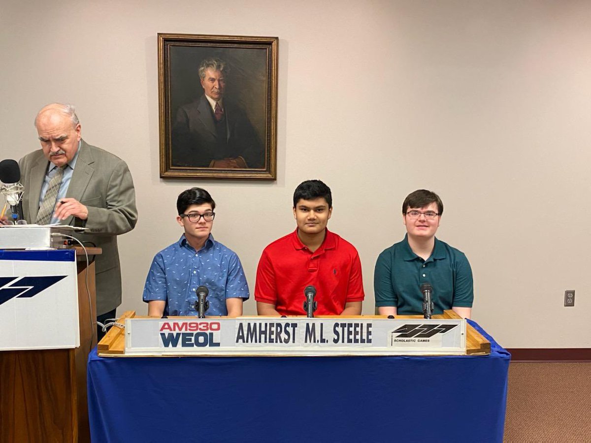 SteelePrincipal's tweet photo. Steele Academic Team competing at Elyria Public Library this morning!! #SmartComets #SteeleImpact https://t.co/Br8l61Z4Q3