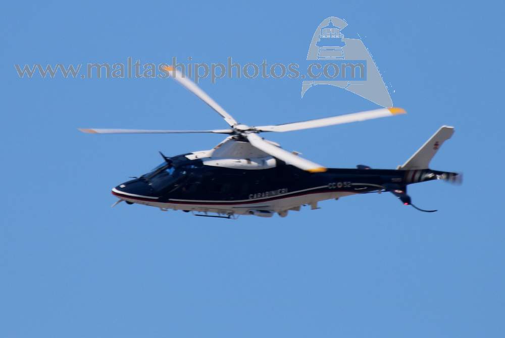 Shipguru's tweet photo. #MM81674 #CC52 #Carabinieri #Agusta #Westland #AW109N #Helicopter #airborne from #Fontanarossa #Aeroporto, #Catania, #Sicily - 16.06.2018 - https://t.co/nfgboxc3g3 @_Carabinieri_ https://t.co/11fVWcHrJq