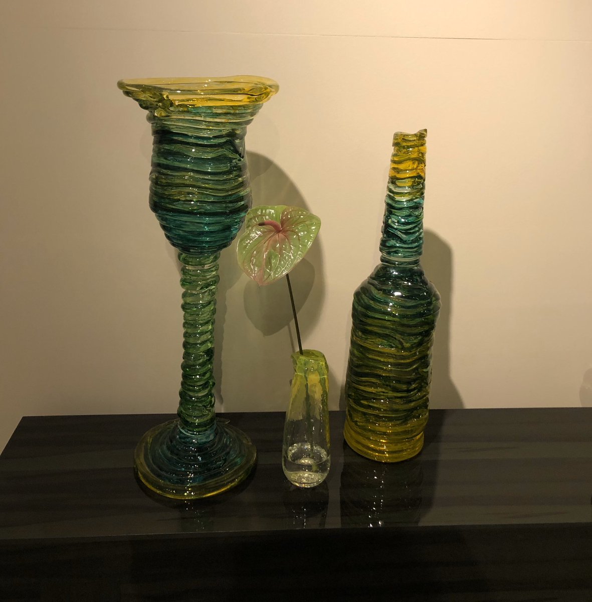 used_design's tweet image. #immcologne Glaskunst bei #diesel in der #designpost #köln