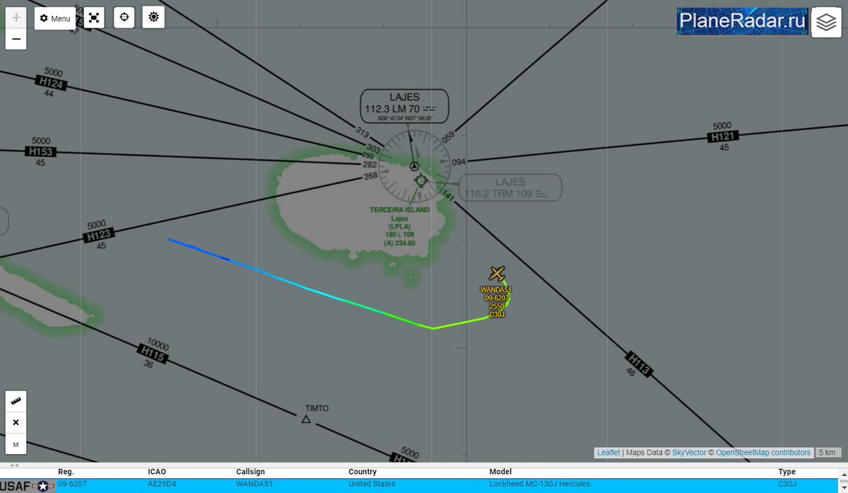 Andy007_SR_A's tweet photo. #USAF ๐บ๐ธ
09-6207 / #WANDA51/ #AE29D4
MC-130J Commando II
Inbound Lajes... https://t.co/MJNwL5PGNR