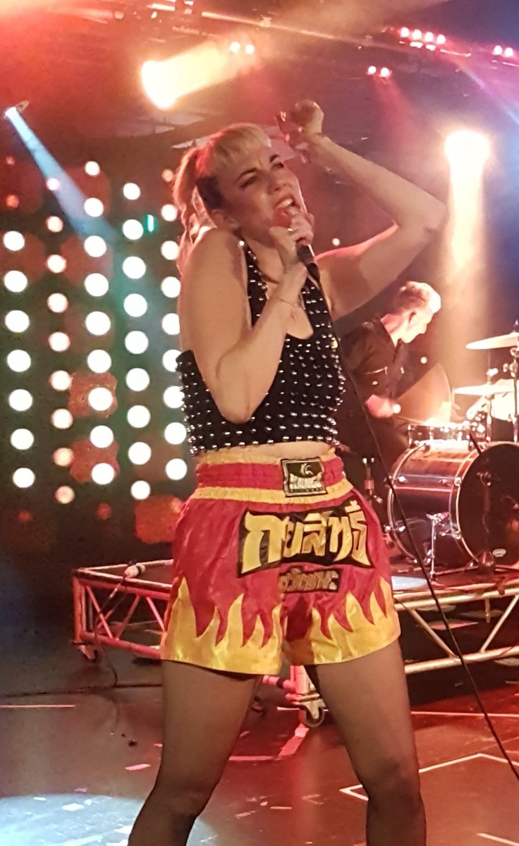 hackneytours's tweet photo. Someone is very definitely living their best life. International Teachers of Pop at #rockawaybeachfest. When it's after dark... https://t.co/9H0kdSe7Dg