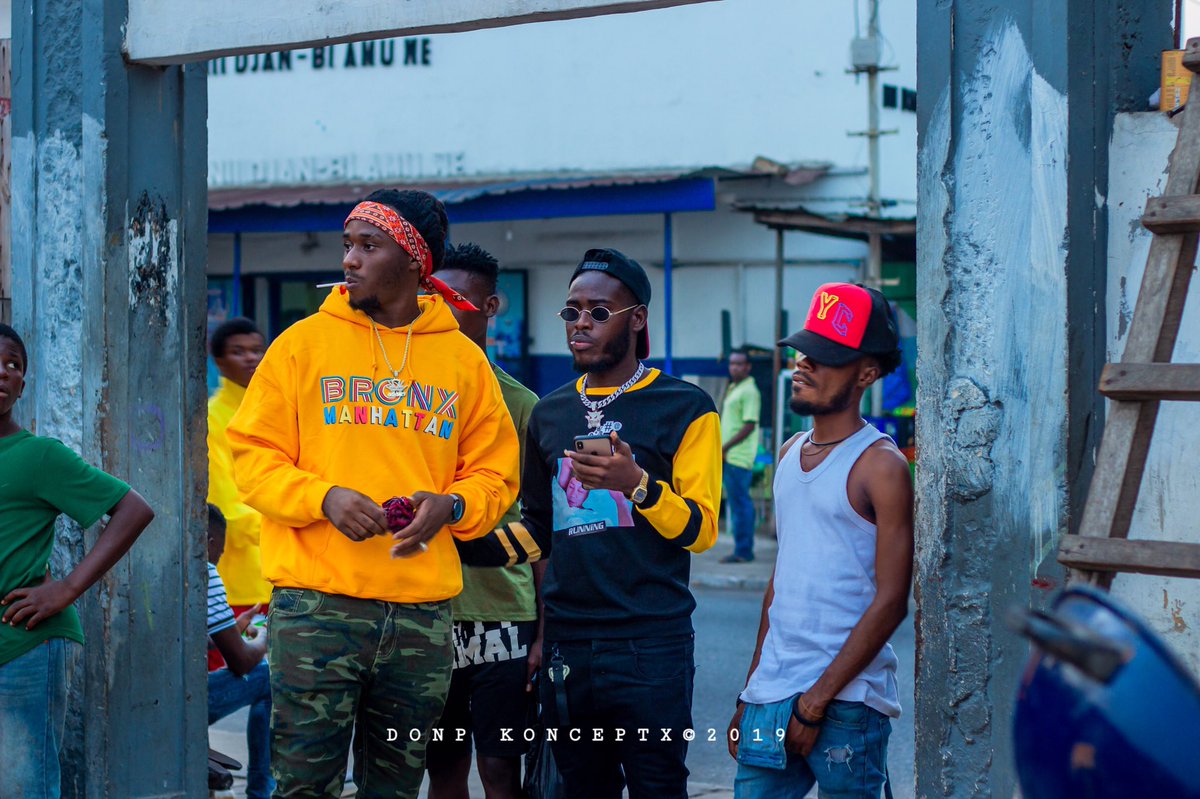 trutalkgh's tweet photo. Arts and People 
#BeerAndBBQ Yard Rave 2019
🍗🍺🍗🍺❤️❤️❤️ https://t.co/A17iG9GAxP