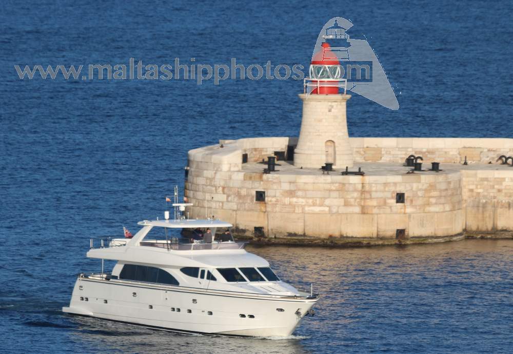 ShipsInPics's tweet photo. Thanks for the mention! Shipguru: #Elegance82 #yacht #VISION3000 entering #Valletta (#GrandHarbour), #Malta - 19.01.2019 - https://t.co/mHD2qaFt3w ybw sytreports ShipsInPics worldshipsoc https://t.co/hqrz8LzYT4