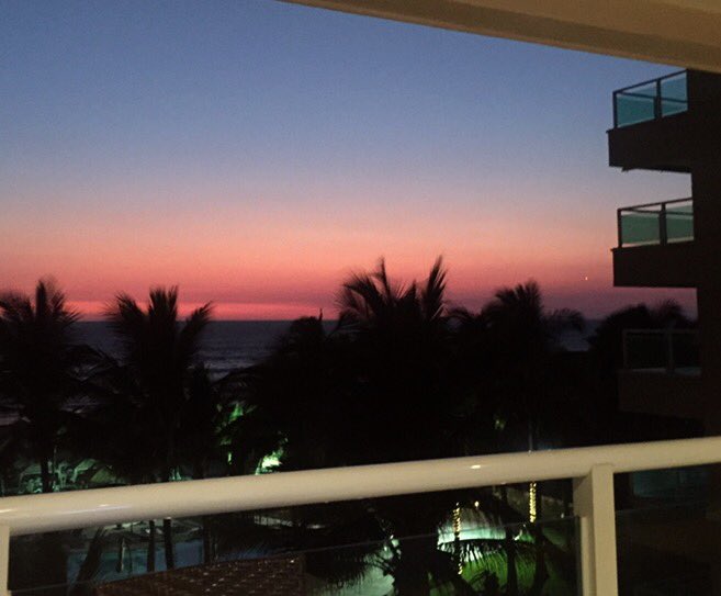 21Bold's tweet photo. Acapulco https://t.co/eiE3SkANDi