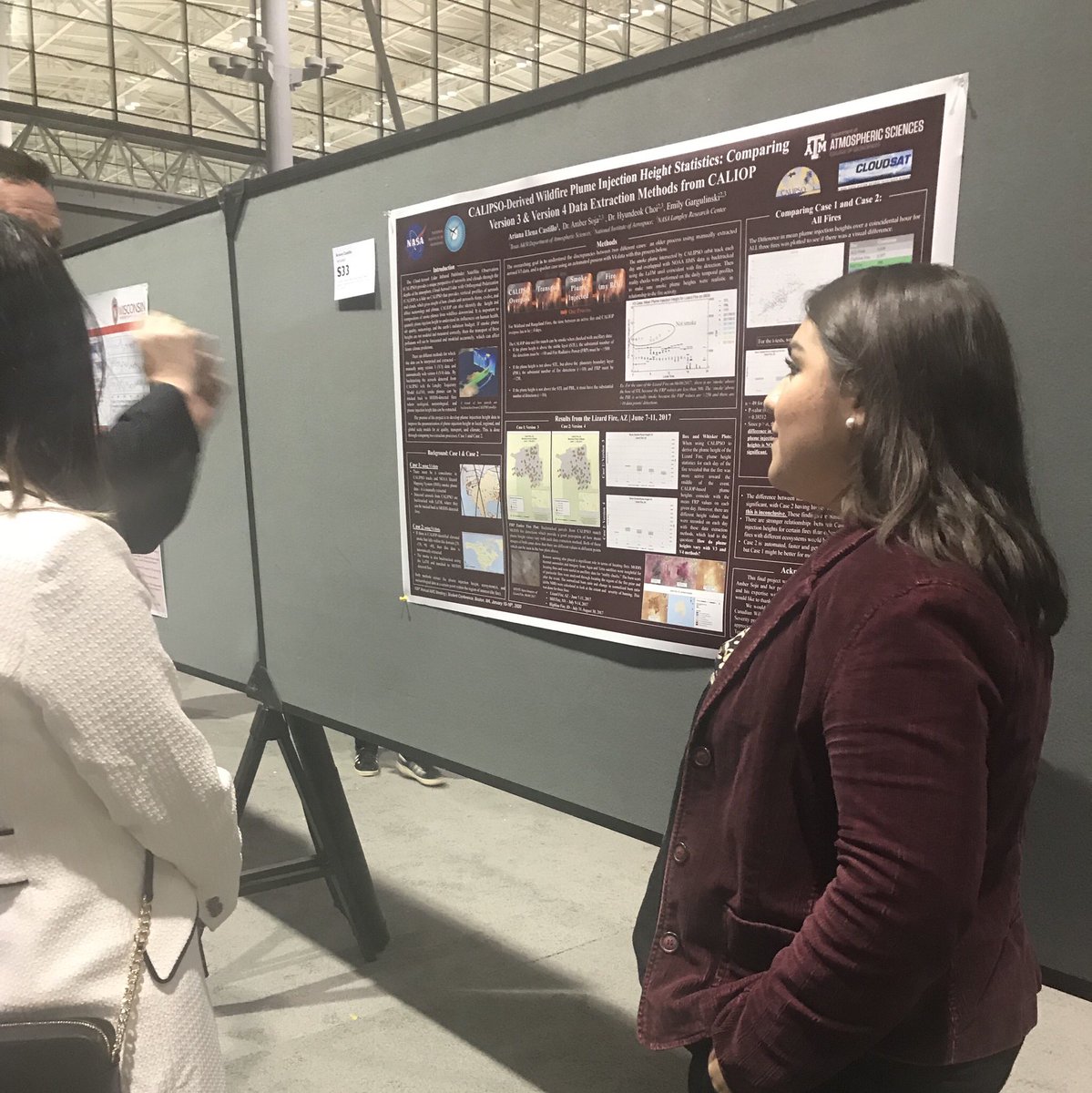 Ayesha_NW's tweet photo. Come see @arianaelena97 and @NicoleSteevesWx at the @AMSStudentConf poster session! Amazing work #FSUAMS #AMS2020 #TAMUAMS https://t.co/nkk41sQXRE