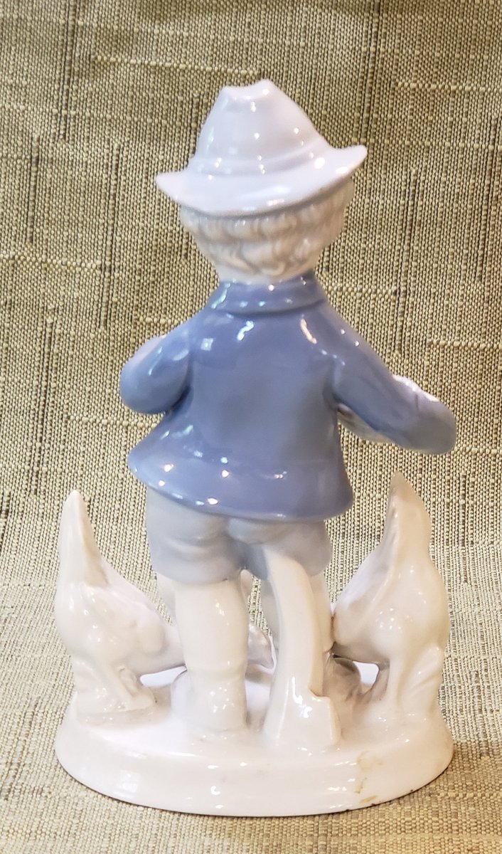atticesoterica's tweet photo. Vintage Boy Feeding The Chickens/Hens Golden Crown E&R Figurine Made In Western Germany With Blue Glazed China Gerold Porzellan Bavaria https://t.co/9Dupaecgka #Etsy #Vintage #Collectibles #AtticEsoterica #Antiques #EAndR https://t.co/ITSFh4aSre