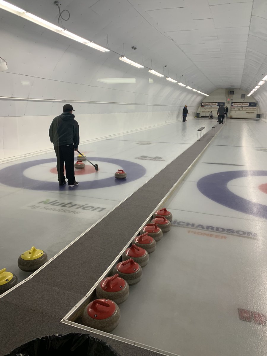 A week of bonspiel coming to and end. Thanks everyone who participated and volunteered throughout the week.