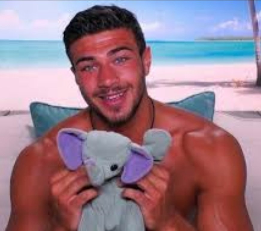 There are two types of people in this world 😠😍 #Loveisland
