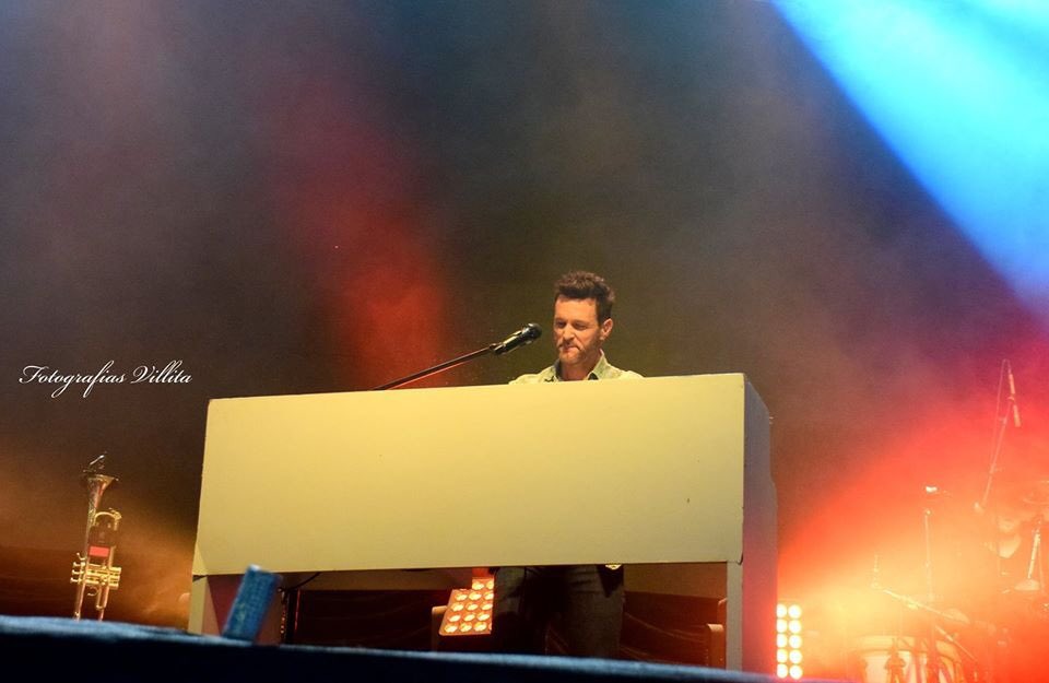 fcvolveraser's tweet photo. Arrancamos el 2020 junto a @AxelOficial y #VolverASerTour en Totoras,Santa Fe! 
➡Algunas 📷 de lo vivido en una noche magica✨ https://t.co/8336aFyRy9