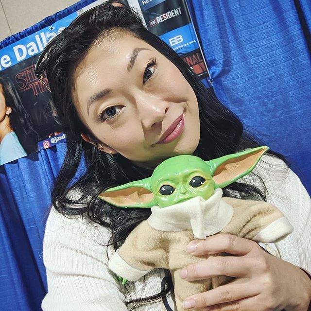 JaxDallas's tweet photo. Well, Day 2 of @longbeachcomiccon is already a win for me!!! ๐๐๐ #babyyoda #starwars #mandolorian #LongBeachComicExpo #lbce #comiccon #conlife https://t.co/ANdUQR4R01 https://t.co/7f6OoLbv4j