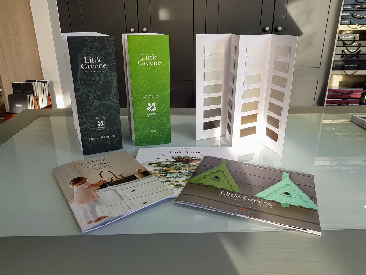 StanMatthewsDS's tweet photo. Create a sense of space by Painting walls, woodwork & cornices in the same colour, or variations of the same hue. Colour Scales from @LittleGreene is a collection of 48 sophisticated neutrals in 12 families. Colour Scales Cards are available in our showroom. #StanMatthewsDesign https://t.co/orvFY2aOIB