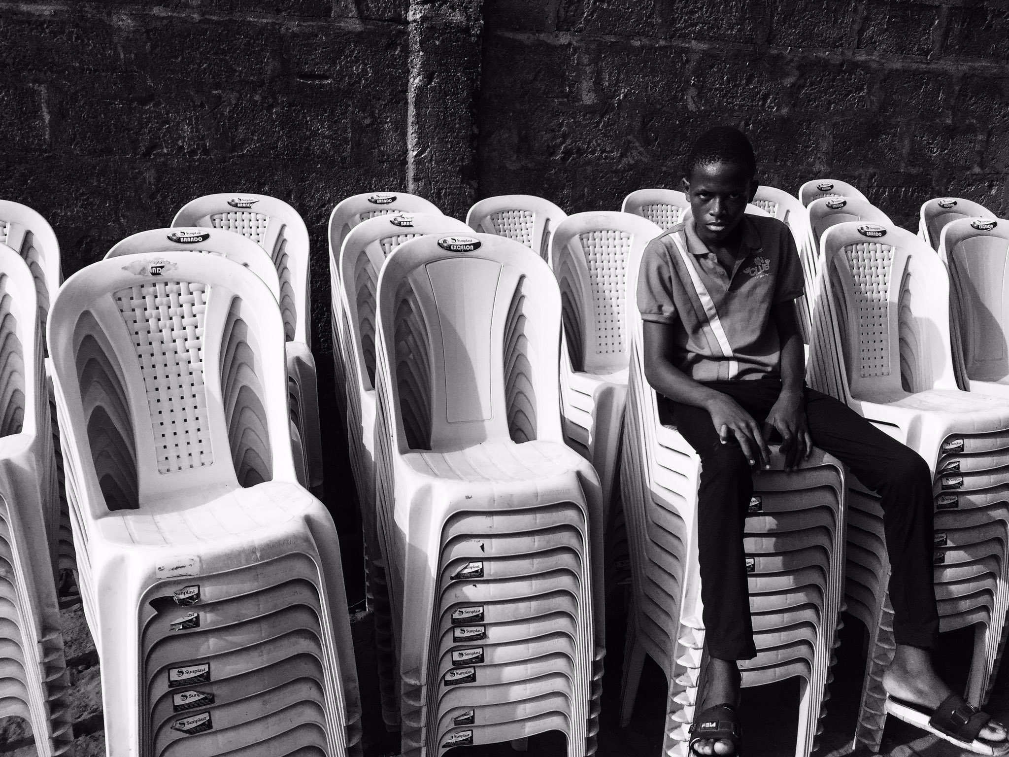 Jeanios. on Twitter "Took these JPEGs today on my phone. Black and