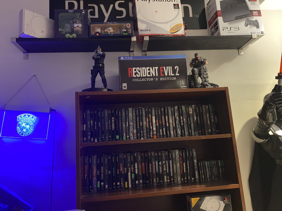 iconatopia's tweet photo. What’s everyone’s man/woman cave look like? #mancave #iconatopia #retrogames #playstation #mixerstreamer #ps1 #Nintendo #xbox #GoogleStadia #esports #cosplay https://t.co/VCUgEL1f5u