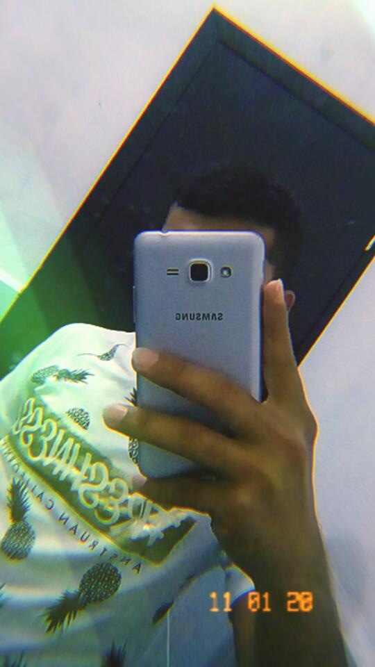 Jose_palma155's tweet photo. πππ #Instagram #InstagramStories #FelizDomingo #hi #selfies #love #camara #Samsung #SamsungGalaxy @samsungmobilemx #shotonsamsung #galaxy #Grandprimeplus #storys #Facebook https://t.co/9DCQ5civPE