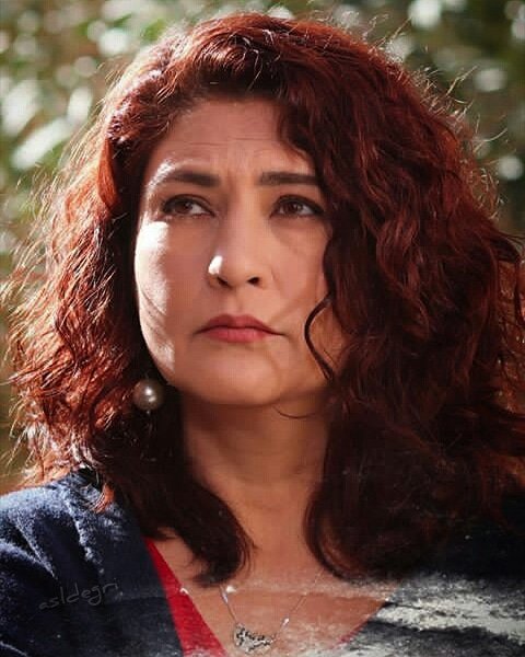 ReisimizHandan's tweet photo. HANDAN ŞADOĞLU 👊🔥
@ghatihan 🌸❤
#handanşadoğlu #handansadoglu #hercai https://t.co/xPQtHlvbnn