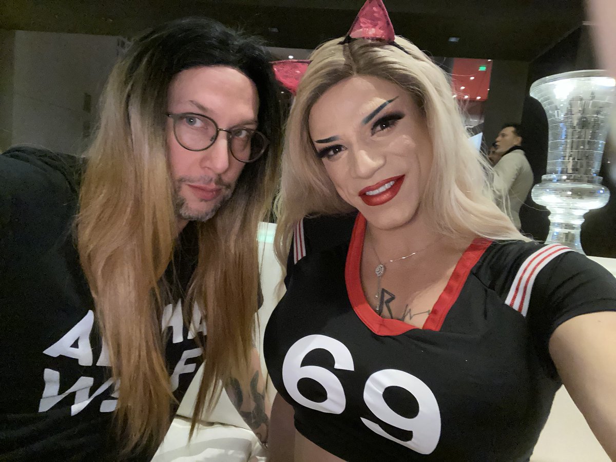 CockyBoys's tweet photo. Last night was my first (&amp; last) night out as @SassyMeaner’s drag daughter - ZADDY FRASS - to show my support for @CalvinBanksxxx &amp; @JoshMooreXXX darg debut (SO GOOD) at @nakedsword’s AMAZING @Str8UpGayAwards party!

I have a new found &amp; PROFOUND respect for all the boys in wigs! https://t.co/7nvB6D4CqM