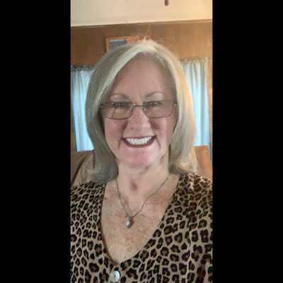 TinaHand's tweet photo. #NewProfilePic https://t.co/6H9KjUKCqW