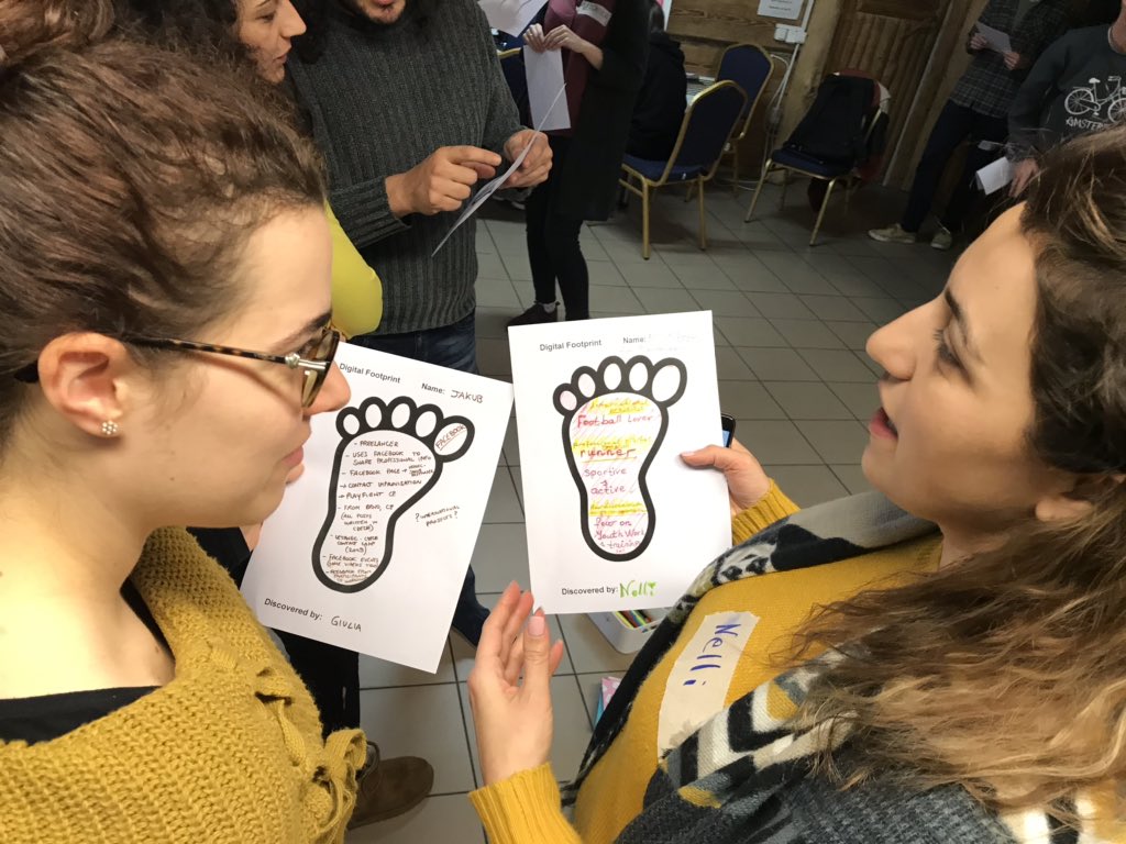Buzz_Bury's tweet photo. What is your Professional Digital Footprint? Our Digital Detectives have been hard at work investigating and sharing here at #Playitforward in Lithuania. #iywtguild @EUErasmusPlus #youthworktrainers https://t.co/nFFWphsUki