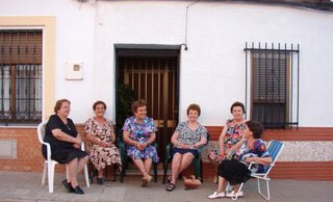 Juanma_Toribio's tweet photo. Twitter juzgando las actuaciones. #OTgala0 https://t.co/cCWxy5Q7nb