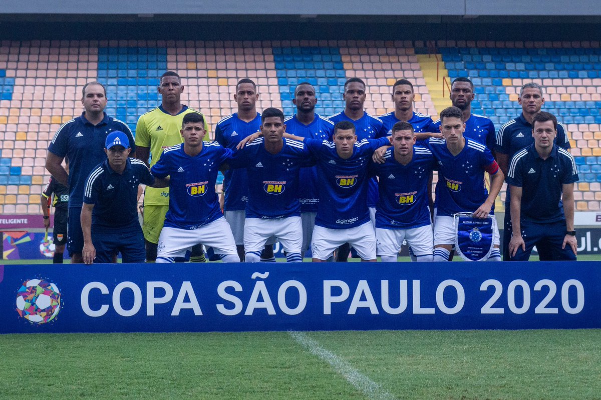 basecruzeiro's tweet photo. CLASSIFICADO! Com gol de Guilherme Liberato, o @Cruzeiro venceu o Sport por 1 a 0 na tarde desse domingo e avançou para a terceira fase da Copa São Paulo.

Com a classificação, o Maior de Minas espera agora o vencedor do duelo entre Desportiva Paraense e Oeste. 📸 @ggaleixo / CEC https://t.co/vsetIlpBXj