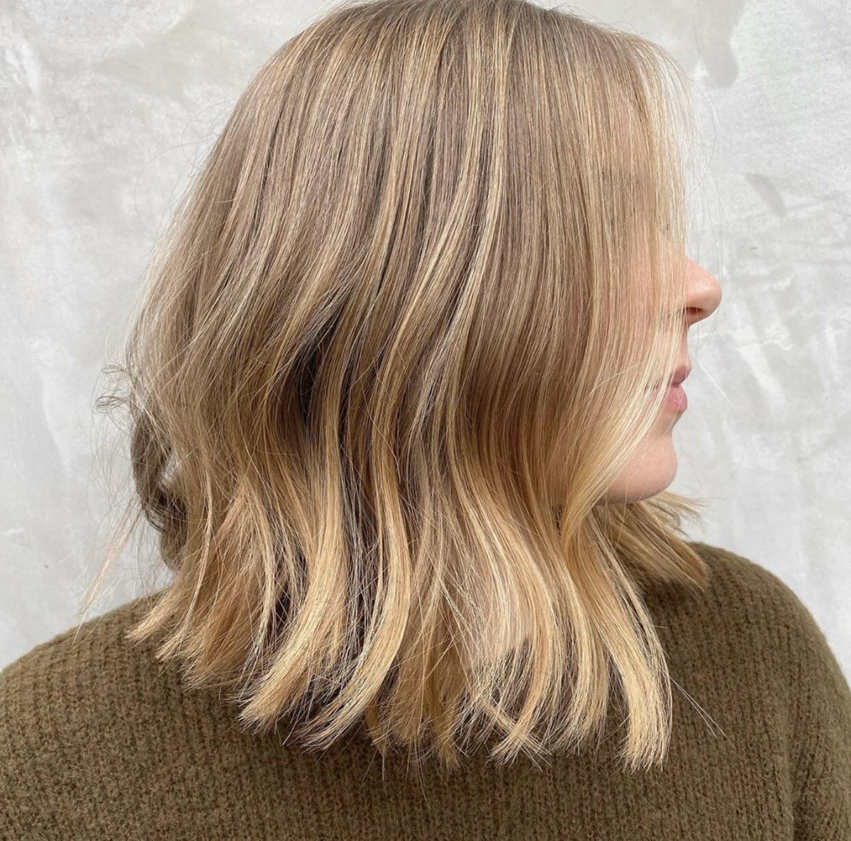 incommon_beauty's tweet photo. Chopped and oh so healthy. 😍 Use #InCommonBeauty daily and give your hair exactly what it needs! Whether you need extra strength, moisture, or smoothing, we have a 3-step system for you! Click the link to take our Hair Quiz now 🌟 https://t.co/IXn2E84jTX https://t.co/z8iSdRByAM