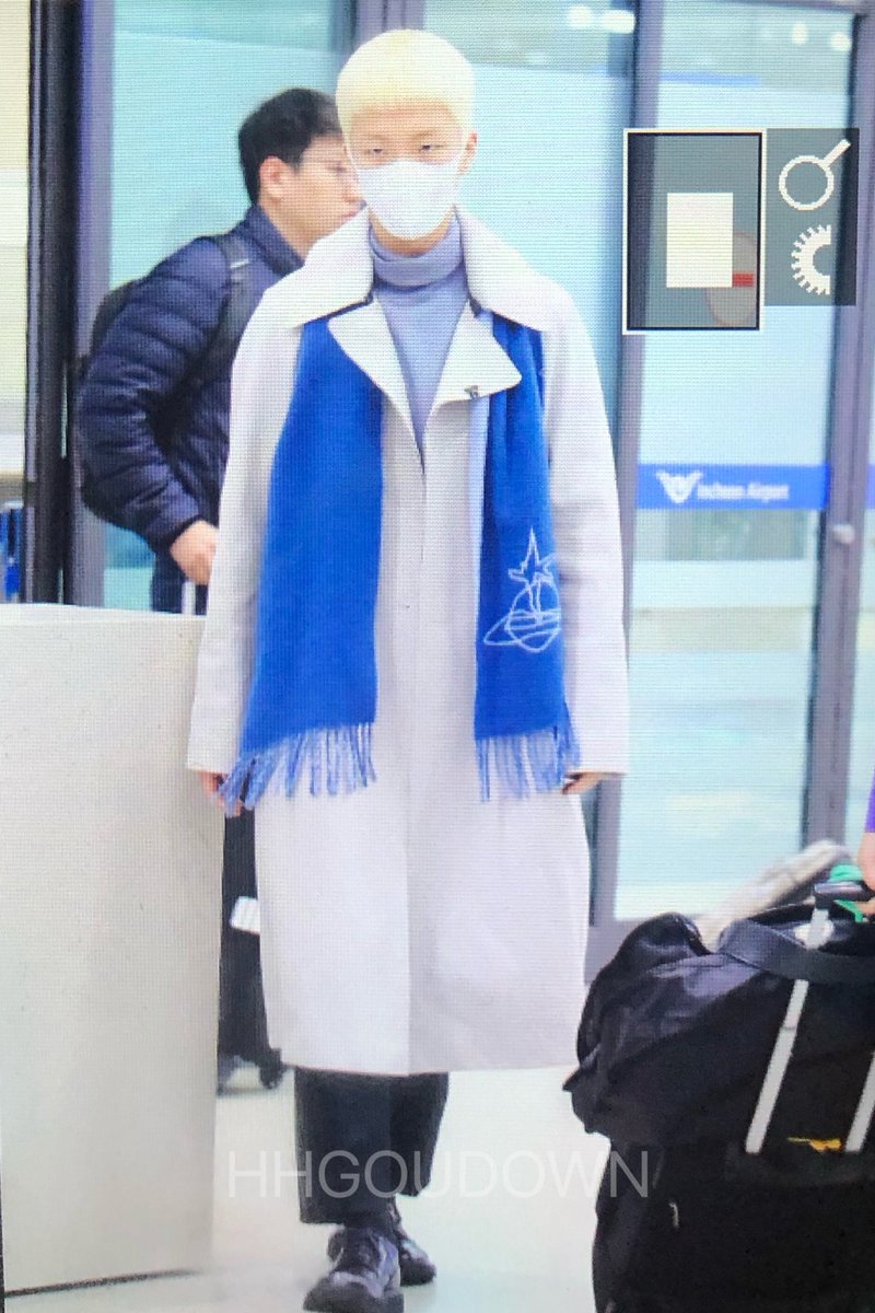 HHGOUDOWN's tweet image. 200113  인천 🛬️

@official_hoony_

#이승훈 #위너 #HOONY #WINNER