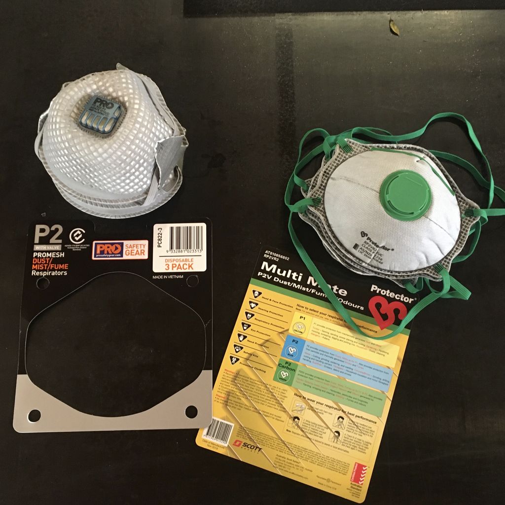 avenueyack's tweet photo. For those sensitive to the smoke. P2 masks freely available to anyone in need. Pick up from Avenue 9 High st Yackandandah. https://t.co/4AH7EMzFZr