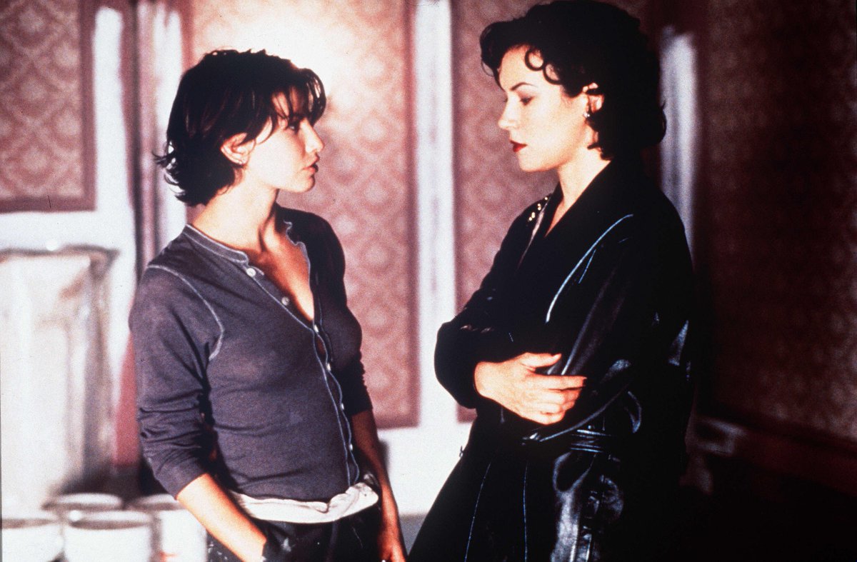 Gibboanxious's tweet photo. The Top 10 Movie Directorial Debuts of 1996:
10. Some Mother's Son
9. Big Night
8. Trees Lounge
7. Hard Eight
6. Star Trek: First Contact
5. Freeway
4. Primal Fear
3. Sling Blade
2. Bound
1. Bottle Rocket
#Bestof1996 #DirectorialDebuts https://t.co/syhNm2udzl