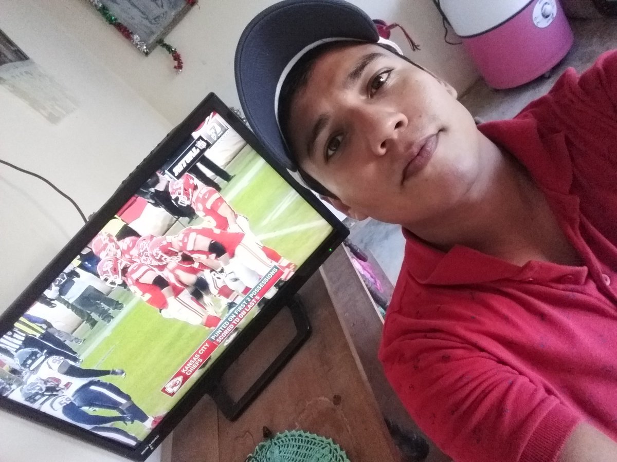 preza_90's tweet photo. Saludos desde DIVISION DEL NORTE, disfrutando de #ritualnfl por @AztecaDeportes https://t.co/vY0EjKvQwu