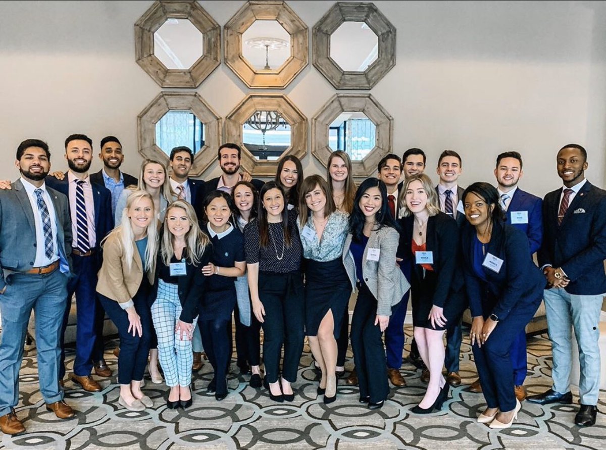 VCUASDA's tweet image. Ringing in the #Roaring20s at the ASDA Annual District 4 Meeting! Licensure, insurance, residency.... bring it on! #asdafever