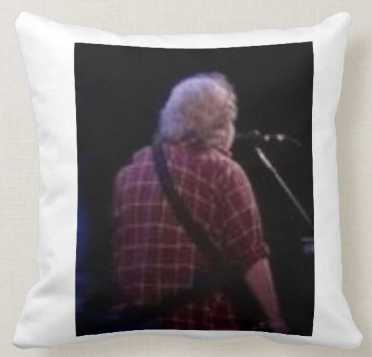 QueenCityJamz's tweet photo. Getting our Jerry-n-Brent pillow sets ready for sale in the Spring. https://t.co/ZGoODYQhJT