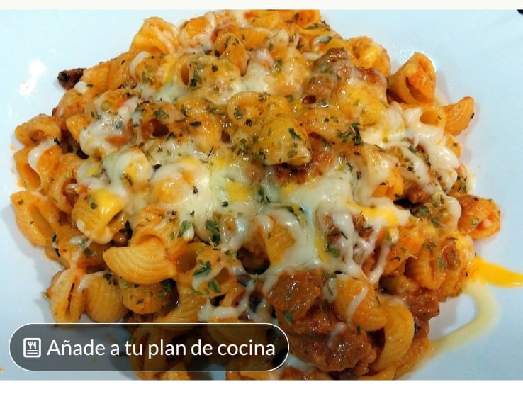 sariita___12's tweet photo. Un amigo y yo estamos teniendo una discusión, vosotros como hacéis esto? 
Rt - Como pasta
Fav - Como sopa https://t.co/hvcRC2iqOO