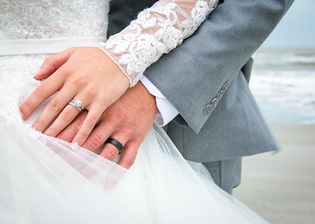 ChsBeachWedding's tweet photo. So much more than a ring, wedding bands are a symbol of love and a representation of a promise 💍❤️ https://t.co/fqwR6PI6hV