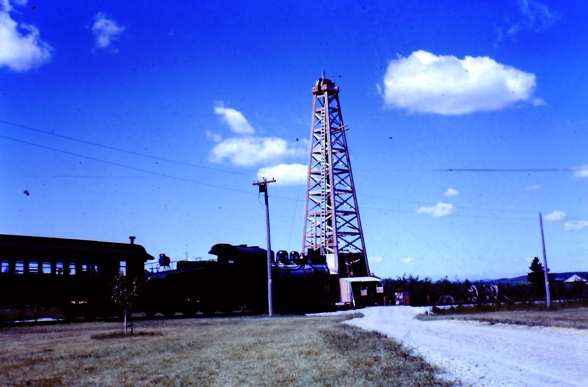 Heritage Park tweet media