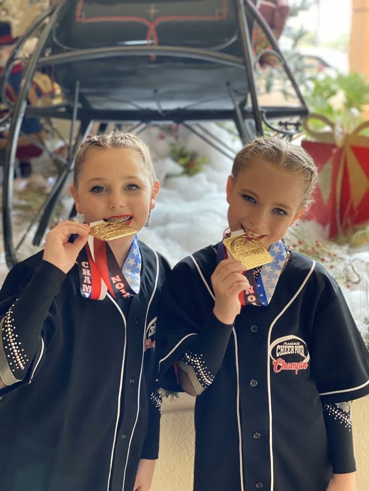 seabees_we's tweet photo. Two zeros this weekend!!! WE made everyone feel the sting in Galveston 🐝🐝🐝 #Champions #queenbees https://t.co/ShUQwWY12e