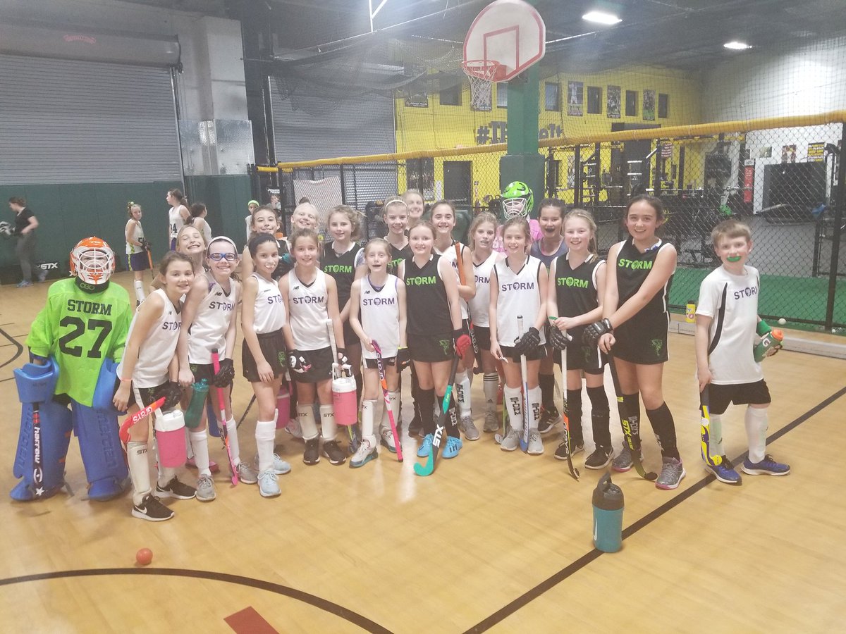 SoutheastStorm's tweet photo. U12 Red vs. White #southeaststorm #FHRocks https://t.co/omAxl7gKjP