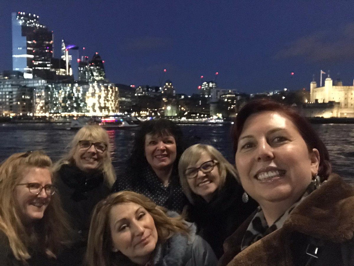 FrancesOfficial's tweet photo. Lucky to live in this beautiful City #London #toweroflondon #TowerBridge #FriendsForYears https://t.co/Q6YZkP9UJa