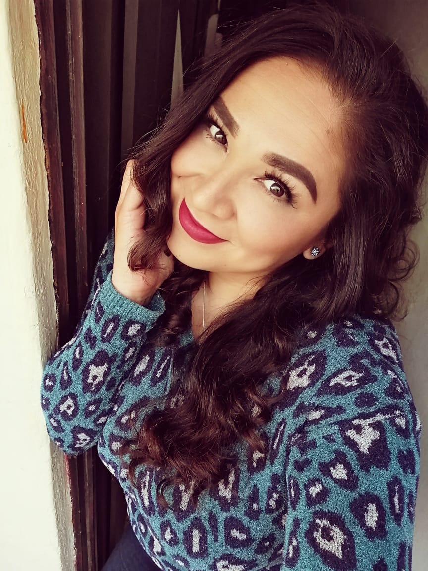 riosug34's tweet photo. @MACcosmetics #powderlipstick #burninglove https://t.co/C0nmzAPT9a