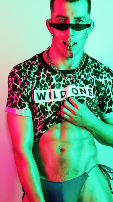 Can’t be tamed but you can try ?? ? #wildchild #leopardprinteverything #gaycruise #marekrichard https://t