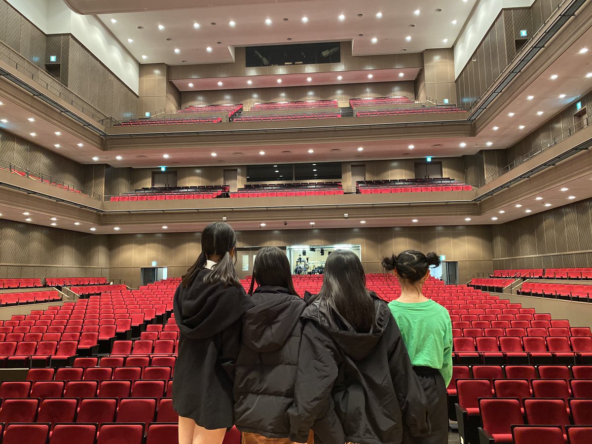 Spatio公式 9月主催ライブ延期 おはようございます 昨日のビッツホールの興奮も覚めないまま 今日はホルトホール大分 大ホールの 障害のある方の成人祝賀会 アトラクションに出させていただきます ライブ１２ ００ １２ ２０ 物販１２ ３０ １３